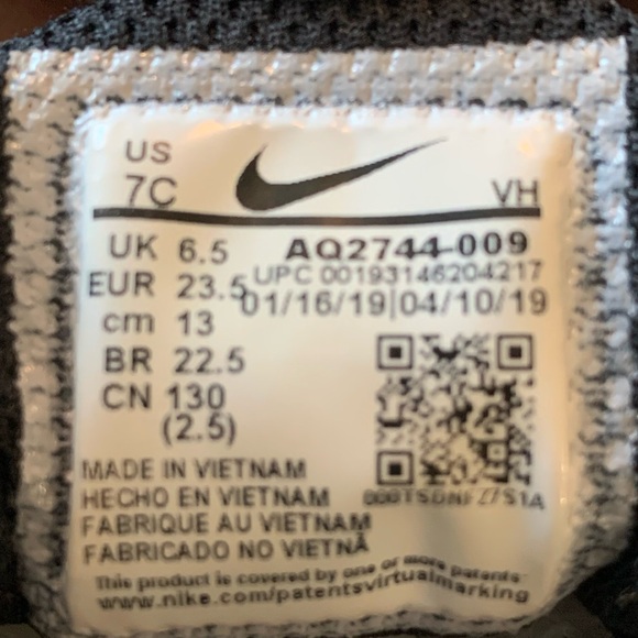 Nike Air Max - Picture 2 of 11